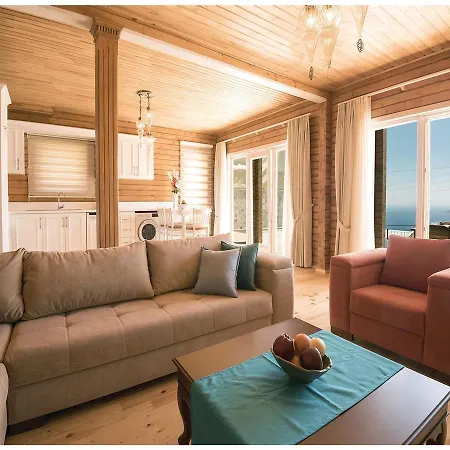 Kiziltas Feriehus Kalkan